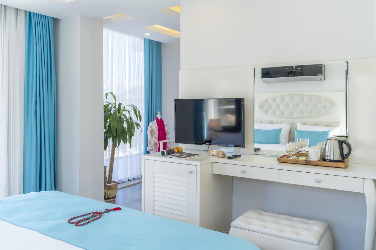 Monastery Suites Hotel (Adults Only) Oludeniz Ngoại thất bức ảnh